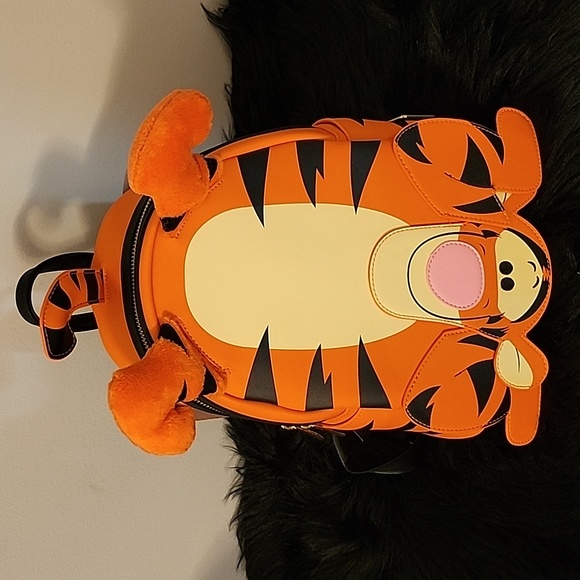 🎉HPx2🎉 Loungefly Tigger Cosplay Mini Backpack - Picture 5 of 8